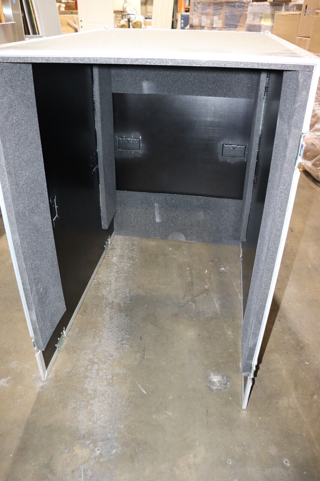 Road Case LARGE 95"x32"x68" Set Square Staging Travel Case, w/ Casters, Black