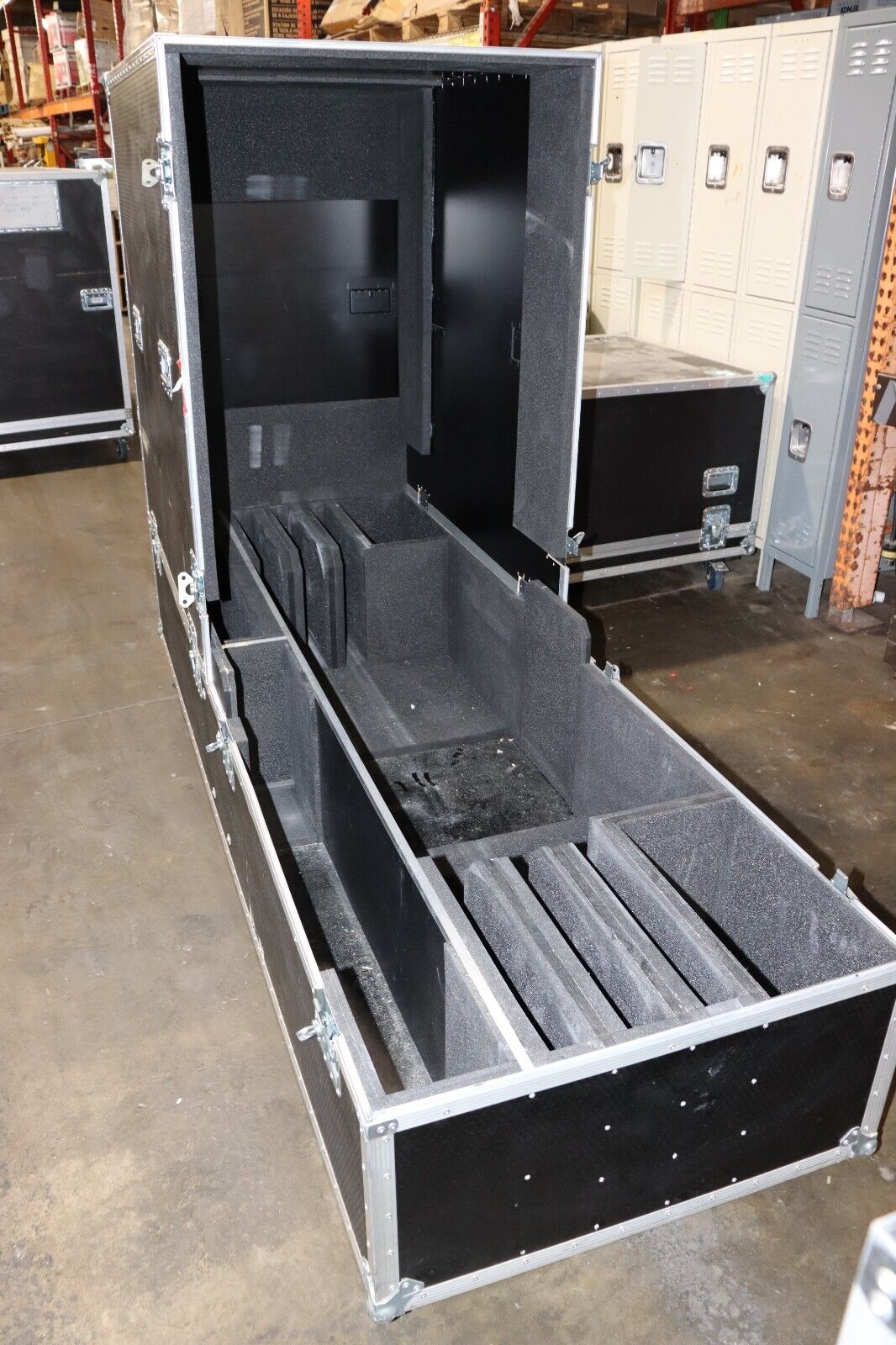 Road Case LARGE 95"x32"x68" Set Square Staging Travel Case, w/ Casters, Black