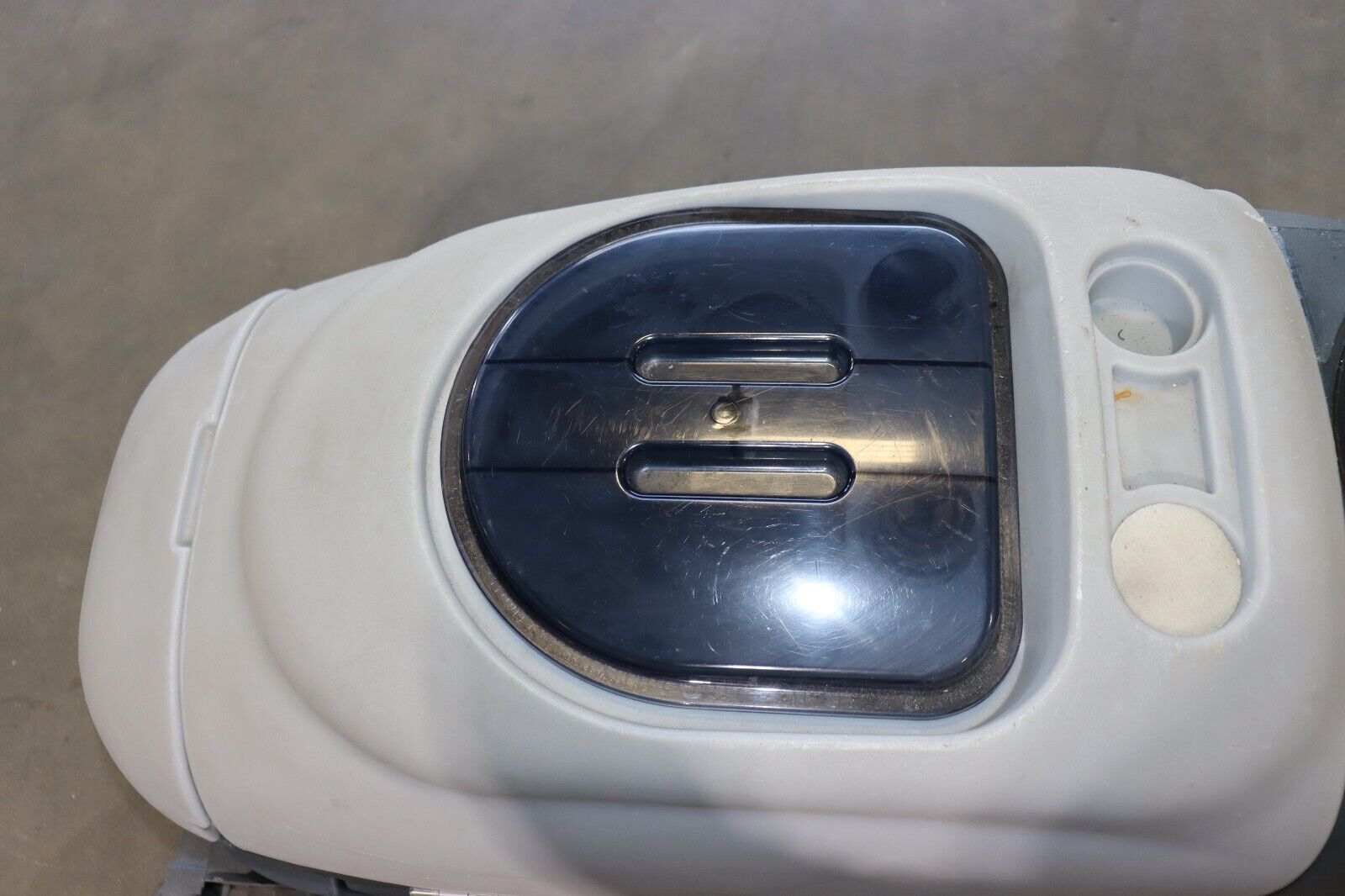 Nilfisk Advance Adphibian Floor Scrubber 56317000, VERY Low Hours, Clean