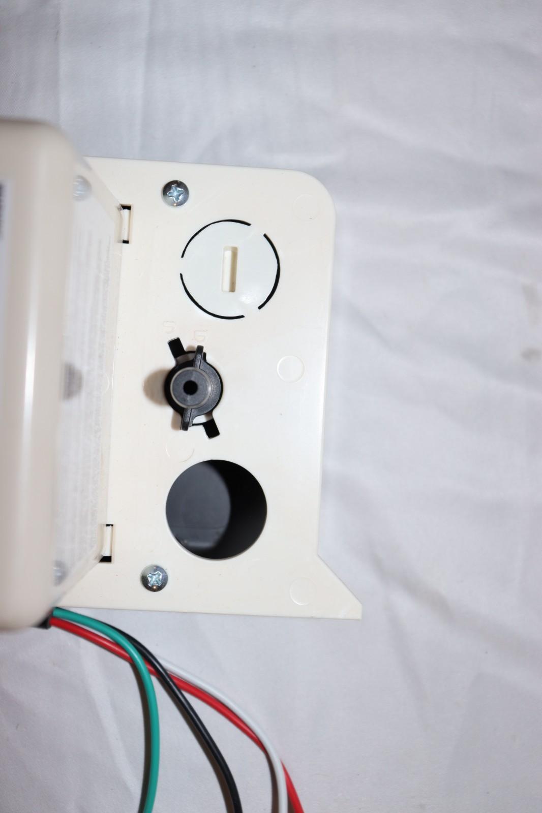 VCCA-20ULY Series 115-Volt Low Profile Condensate Removal Pump, New