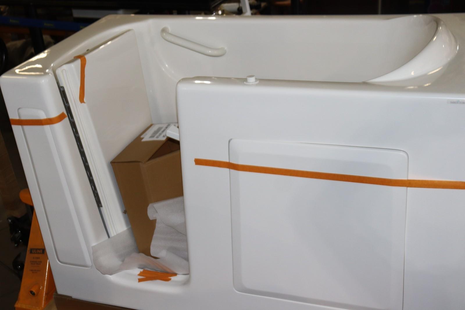 American Standard 60" Alcove Fiberglass Air Walk in Tub w/ Left Drain, White