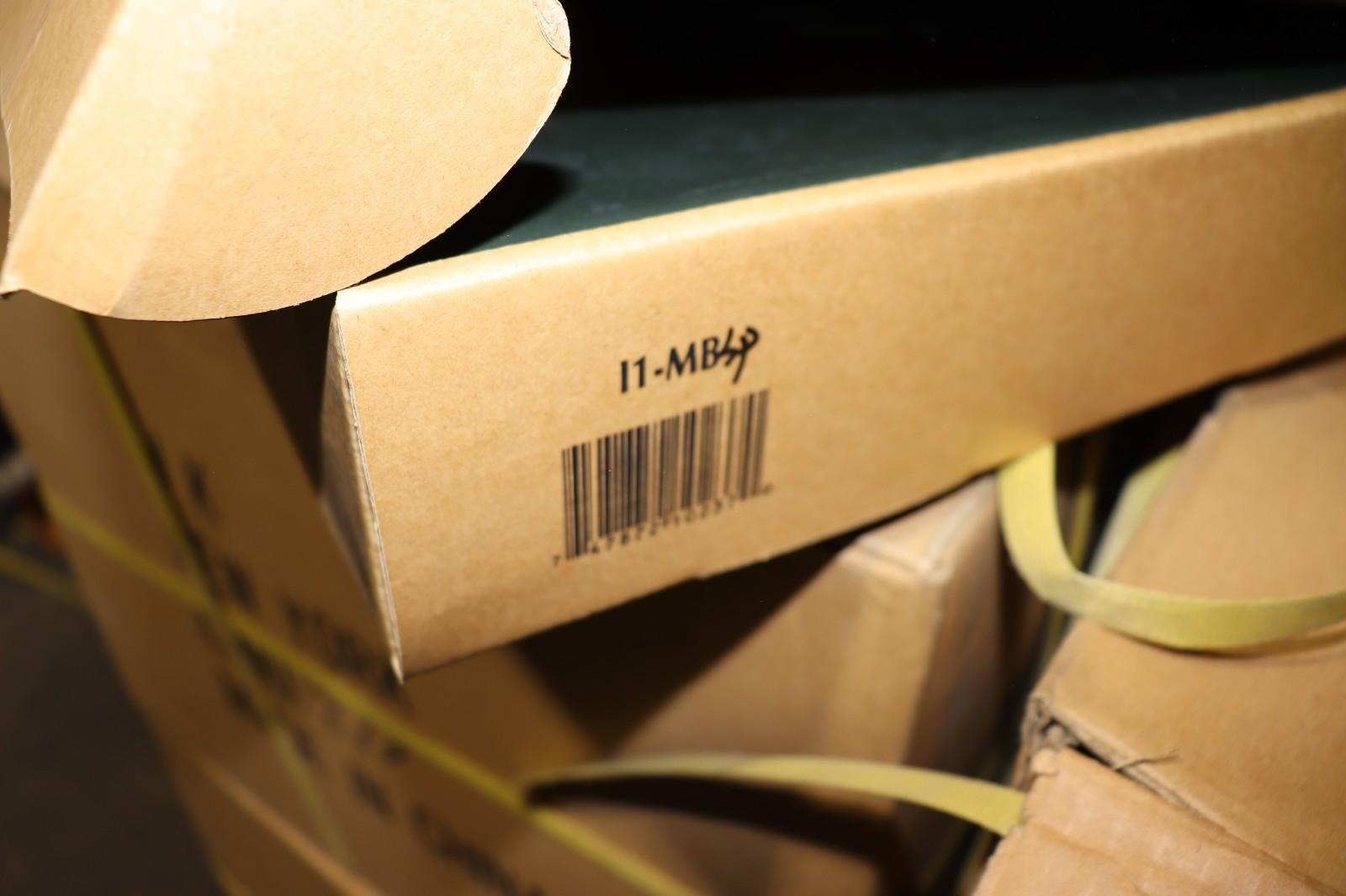 Giagni Bath or Bar Faucet Polished Brass, 1 Hole, Two Handle, w/ Drain & Hoses