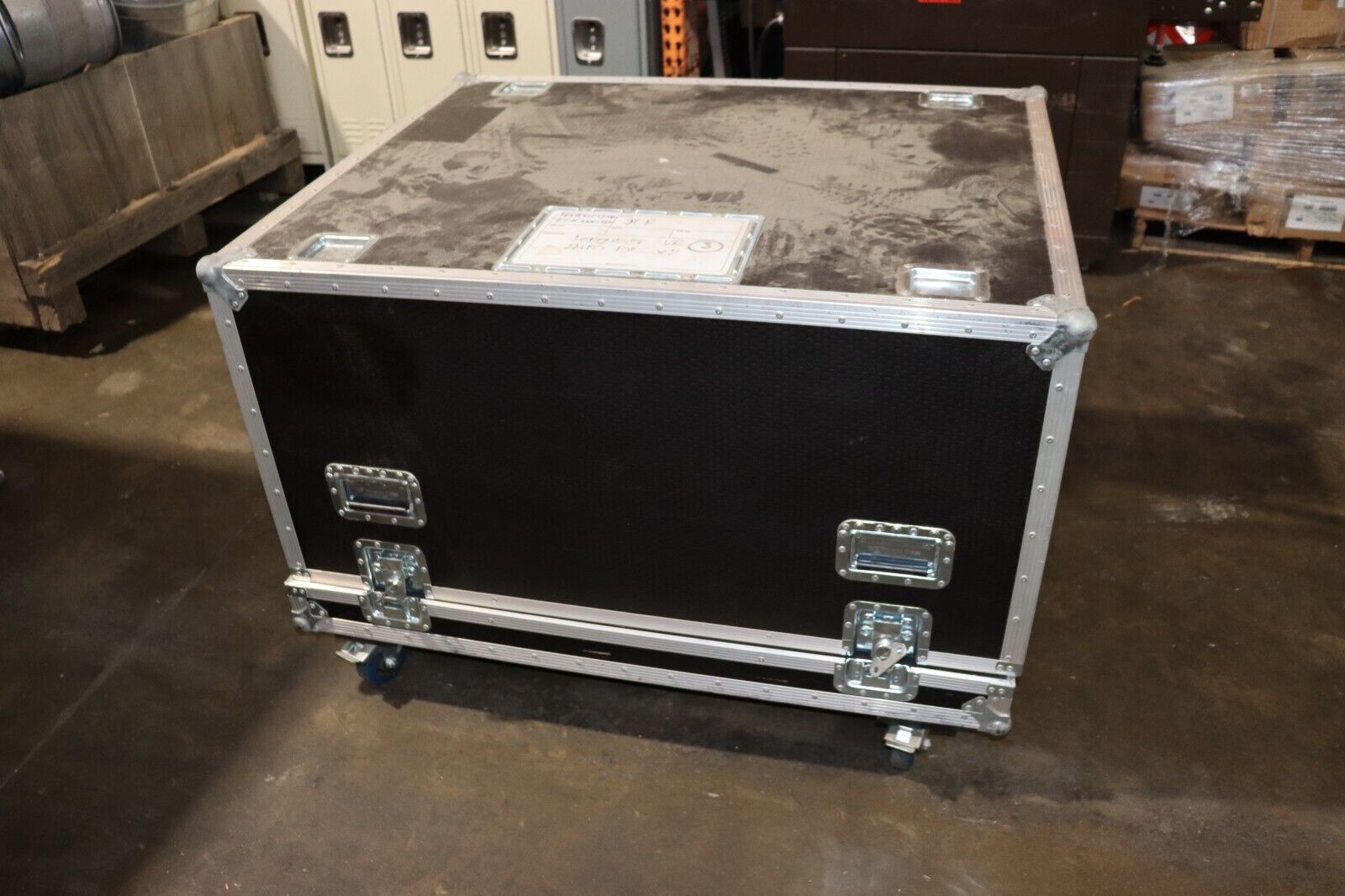 Road Case 38"x47"x33" Set Square Staging Travel Case, w/ Casters, Black