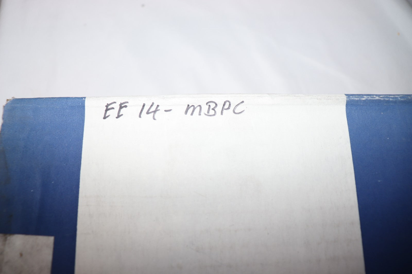 Giagni EE14PCMB Widespread Bathroom Sink Faucet, Polished Chrome & Polished Brass, New