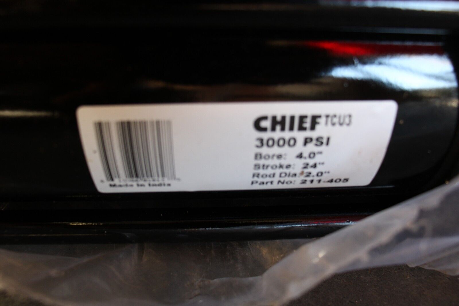 CHIEF 211-405 BORE 4" STROKE 24" HYDRAULIC CYLINDER 402420TCU3 - Northside Material Brokers