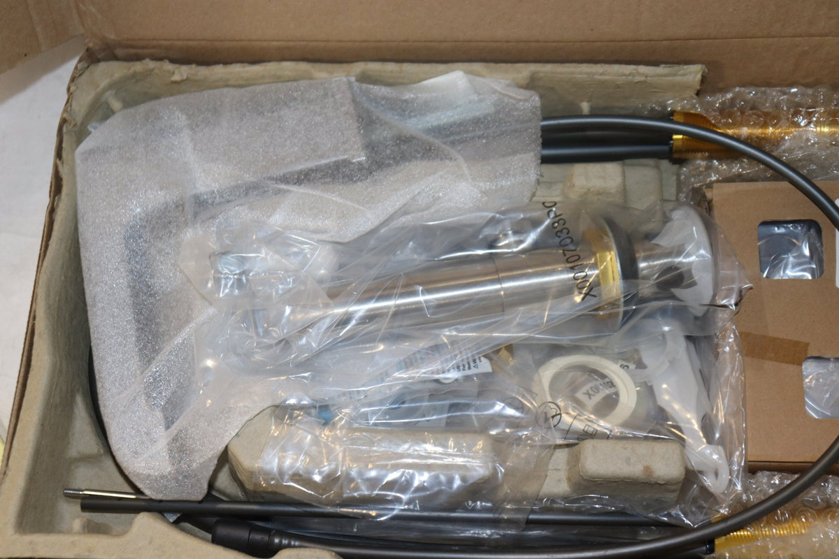 DELTA CHROME MODERN WIDE-SPREAD FAUCET 3567-MPU-DST - Northside Material Brokers