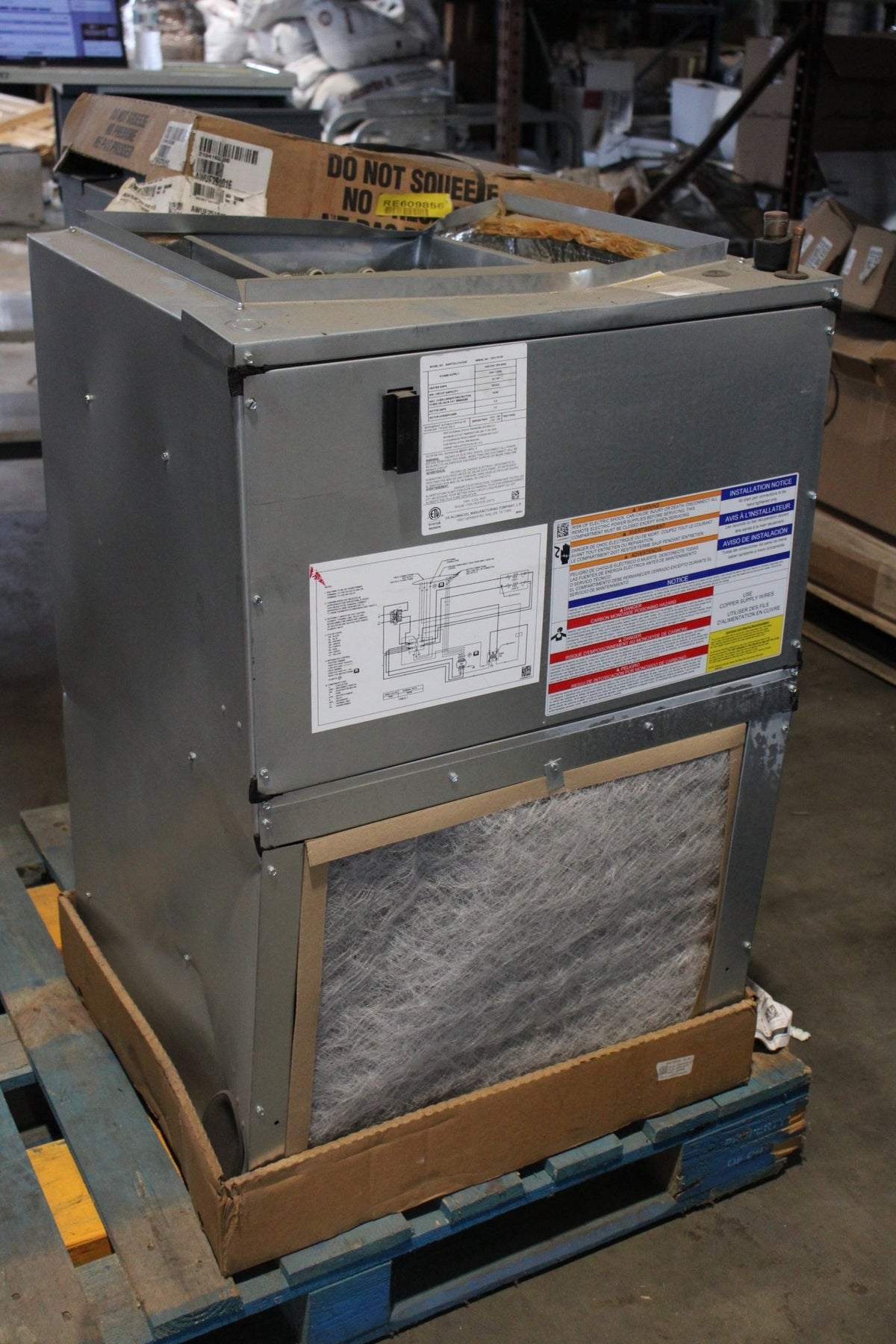 Goodman 2.5 Ton Wall Mounted Air Handler with 10 kW Heater, 208/230 Volt, AWST30LU1410 - Northside Material Brokers