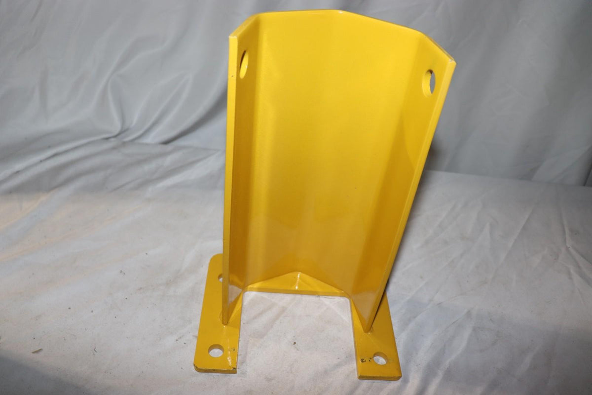 Steel King Pallet Rack Guard, Bolt-On 8 in x 6 in x 12 in - Northside Material Brokers