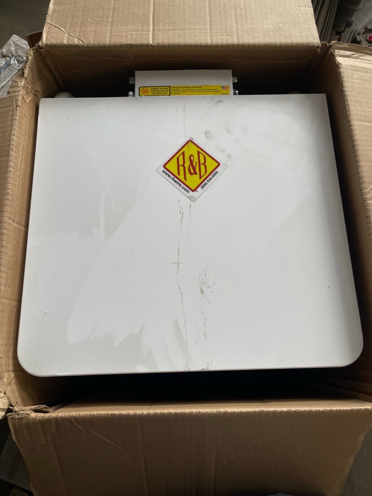 Hamper with Foot Pedal Quiet Close Lid R&B Wire Products 691D Collection