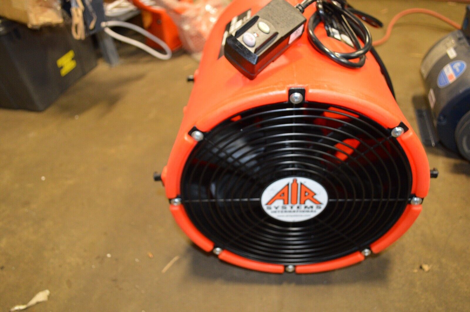 Duct Canister AIR SYSTEMS INTERNATIONAL 26 inch x 12 inch Outler