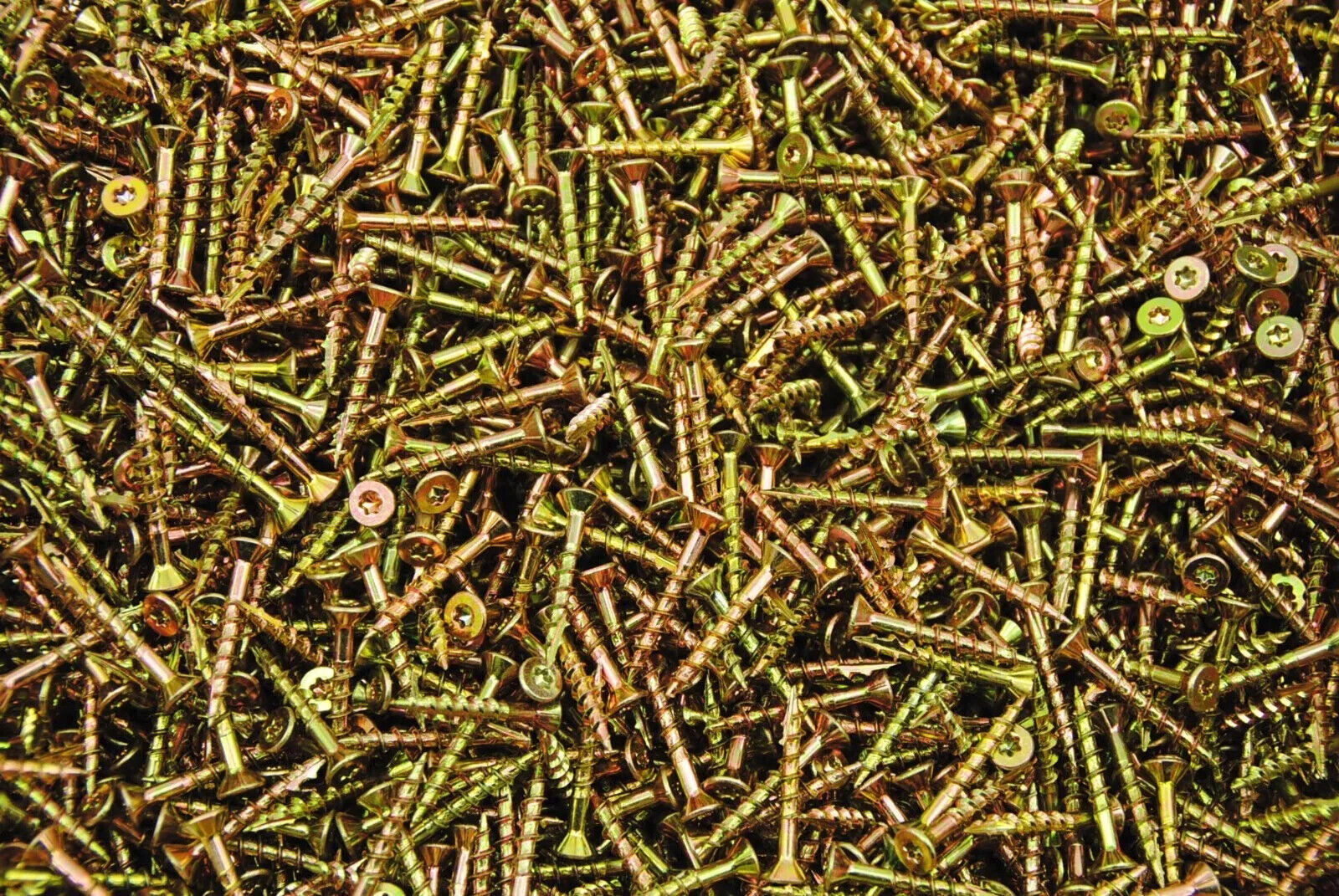 Wood Screws #8 x 1 1/4 Inch Torx T20 Star Head Yellow Zinc Type 17 Outdoor Wood Screw