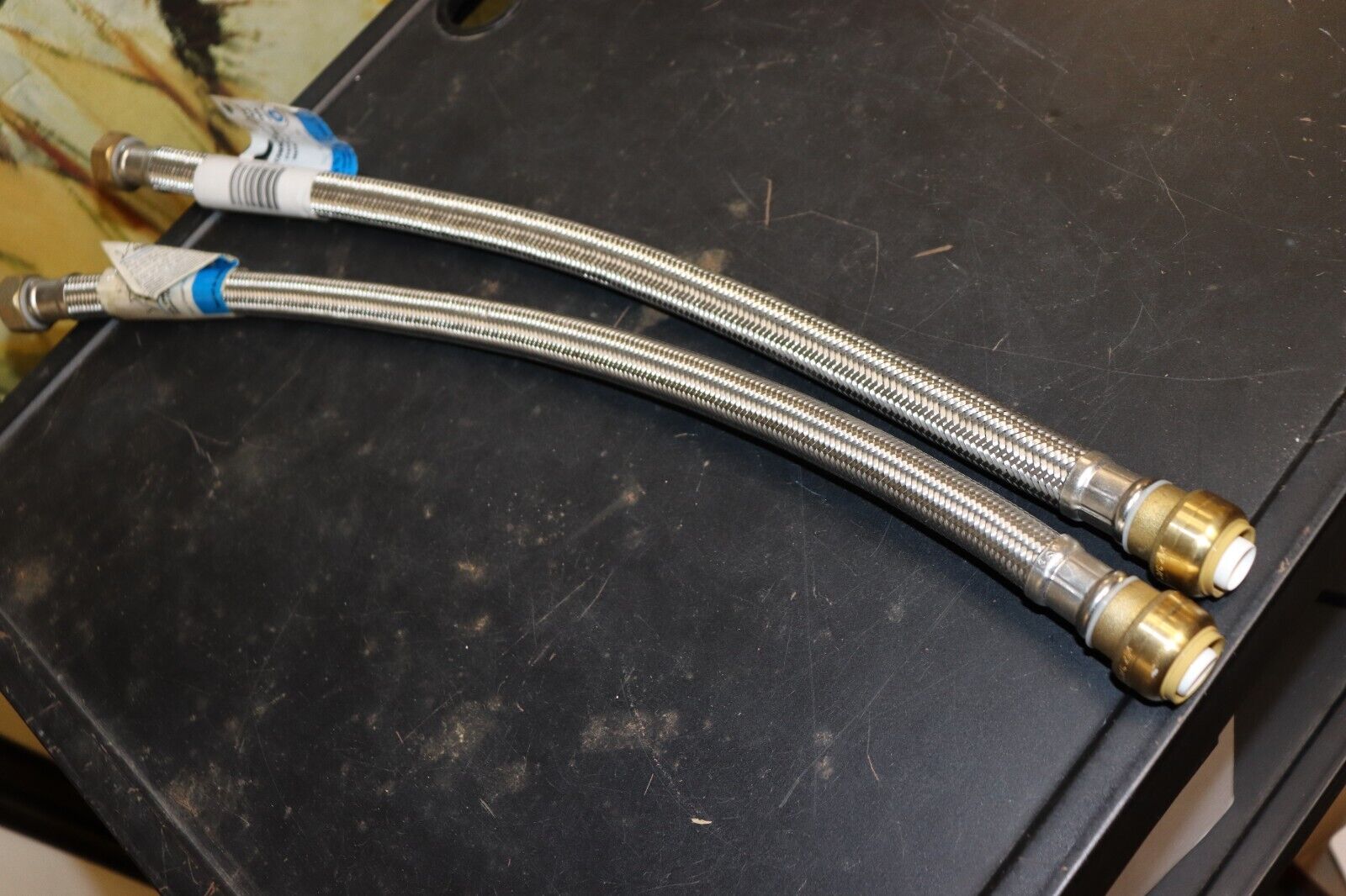 SharkBite Water Heater Hose Set 3/4 Inch FIP x 24 Inch Push-to-Connect U3088FLEX24LF