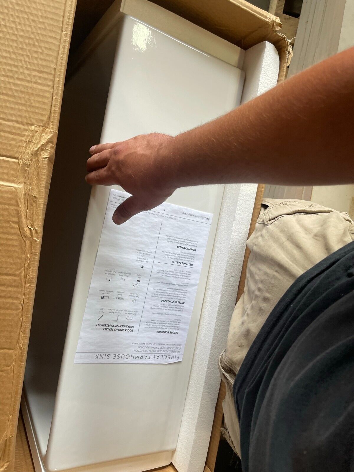 Farmhouse Kitchen Sink 30 in x 19 in Signature Hardware 433917 Torun