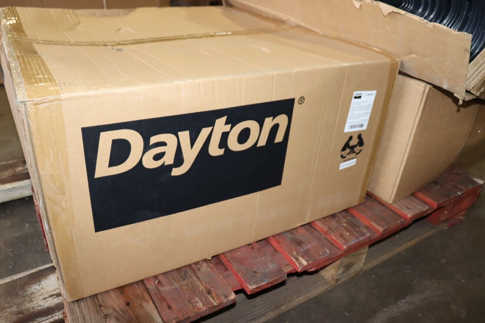 Exhaust Fan 24 in Blade 3/4 Horse Power 3 Phase Dayton 10D991