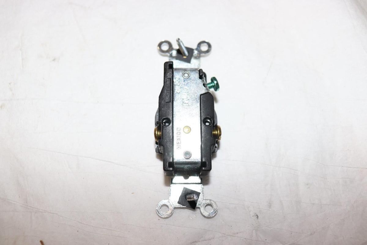 10 Pack - Leviton 5661-E 15 Amp, 250 Volt, Industrial HD Grade, Single Receptacle, Black - Northside Material Brokers