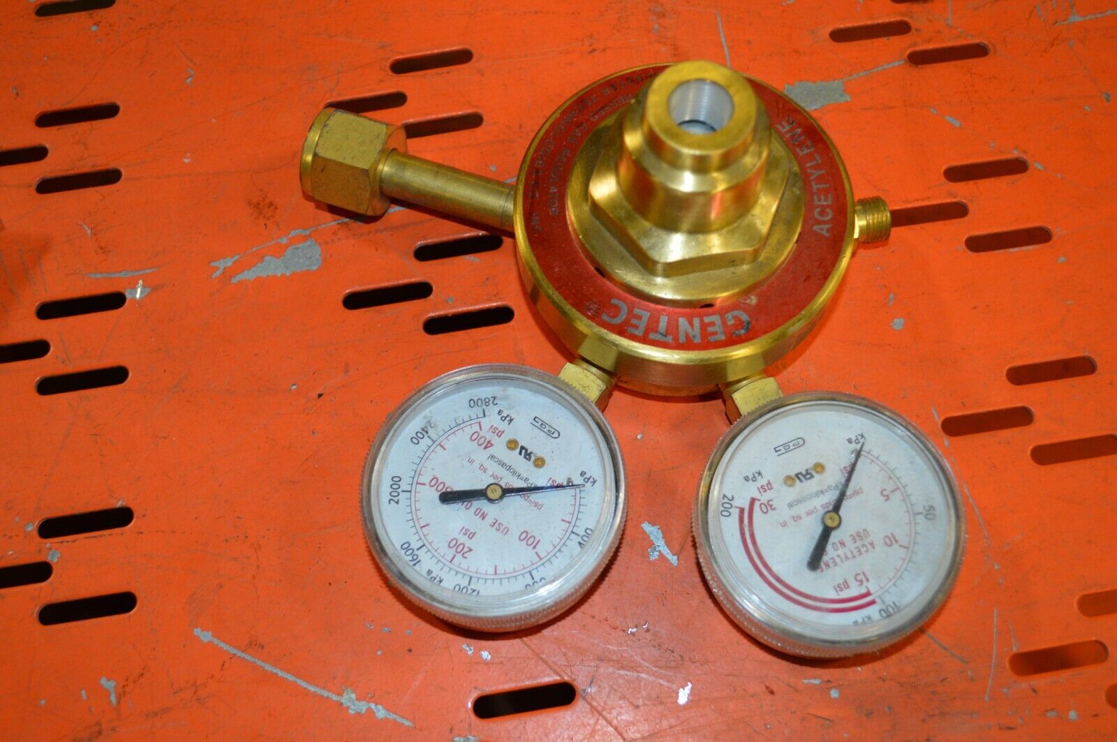 Gentec 153 Series - Single Stage Regulators, Acetylene