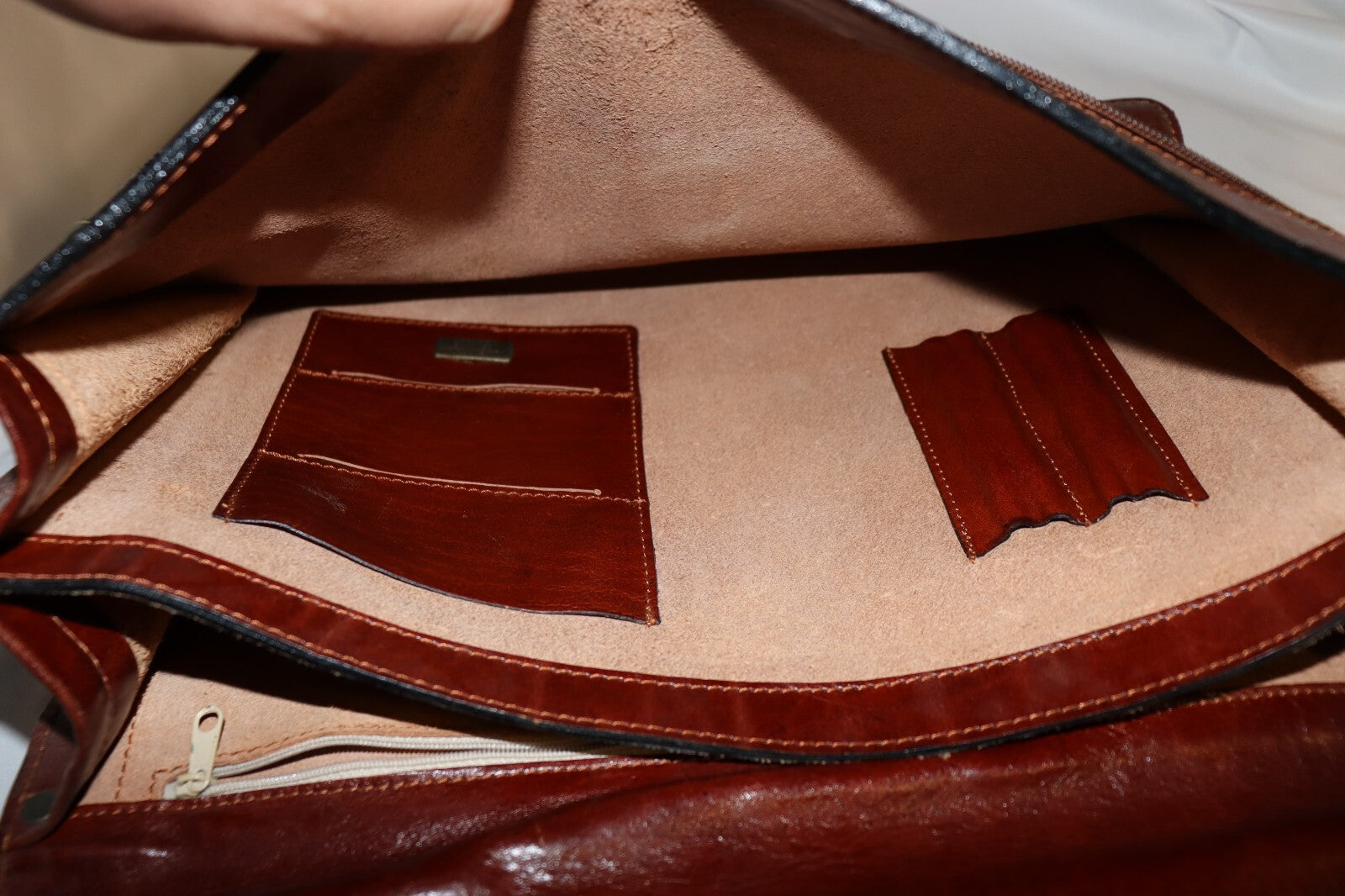 Vintage Old Angler Firenze Italian Leather Messenger, Laptop Bag Rare, w/ Key