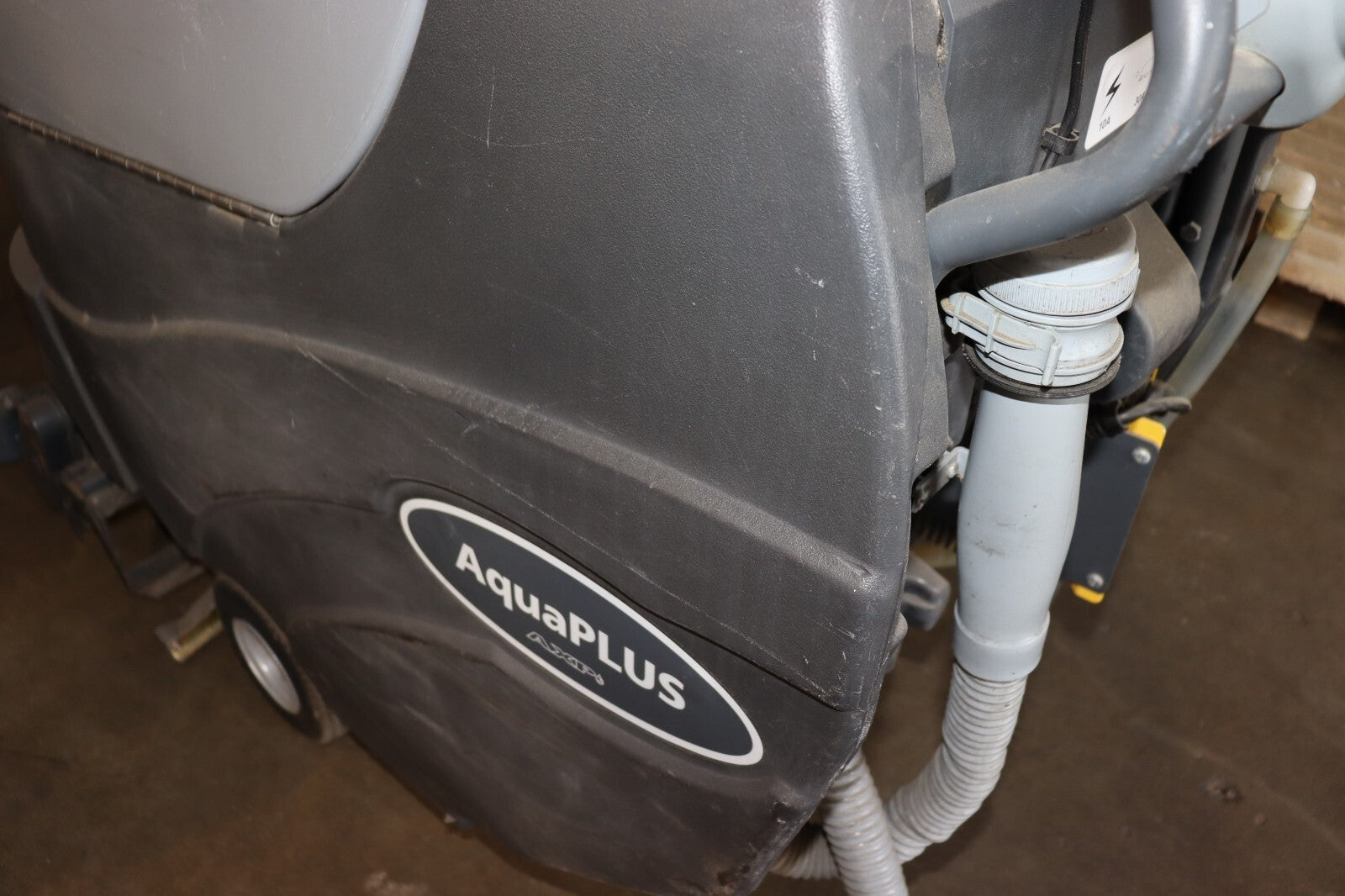 NILFISK ADVANCE AquaPLUS AXP Self Propelled Floor Cleaning Machine | Type E