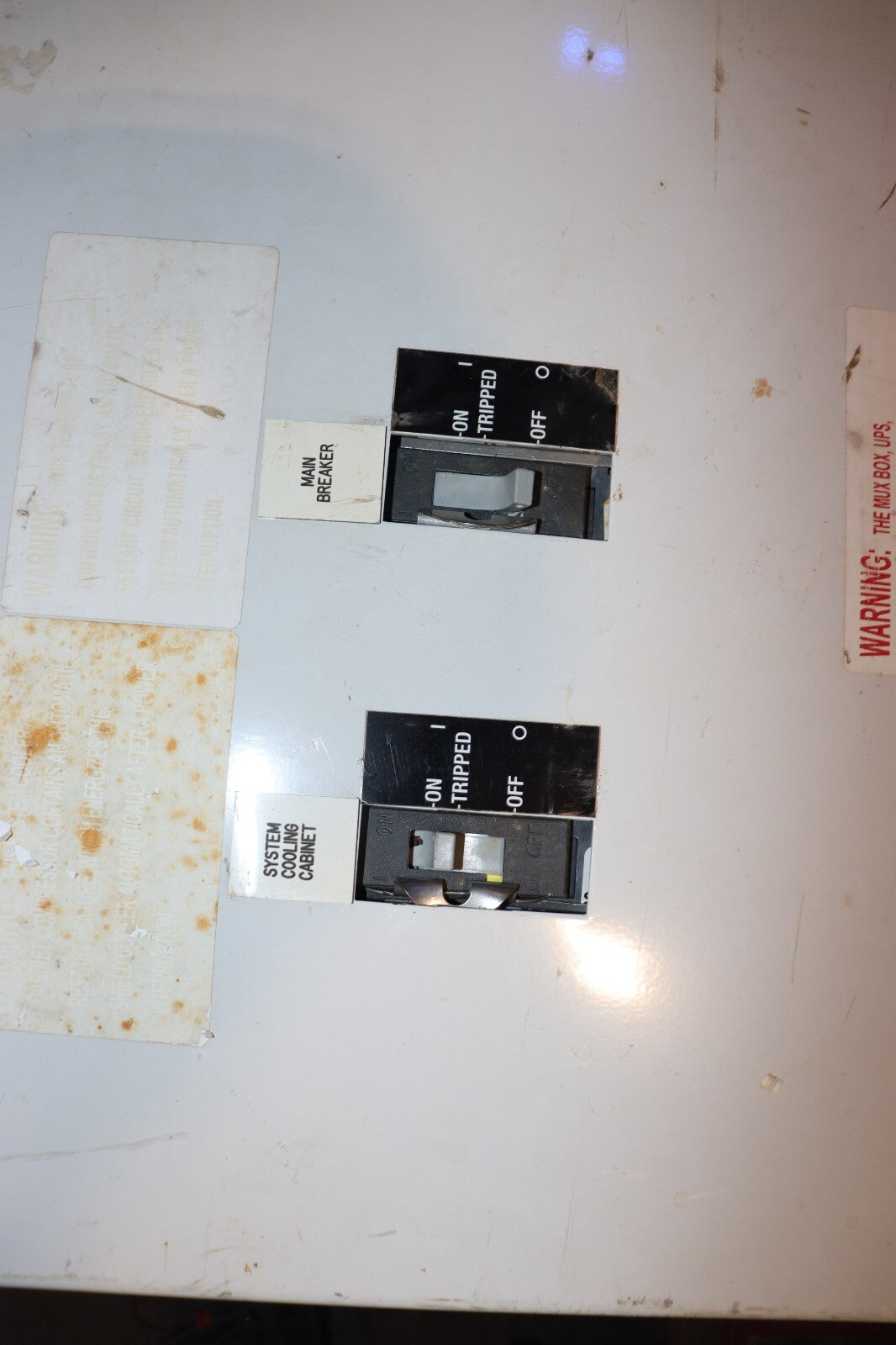 GE MR MAIN DISCONNECT Medical MAIN SYSTEM DISCONNECT PANEL, Used, Great PARTS