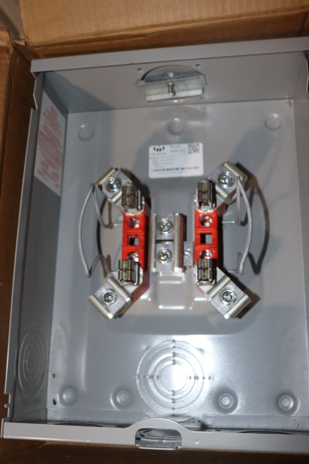 U7040-XL-TG MILBANK 200A 1PH OH/UG 4T METER SOCKET