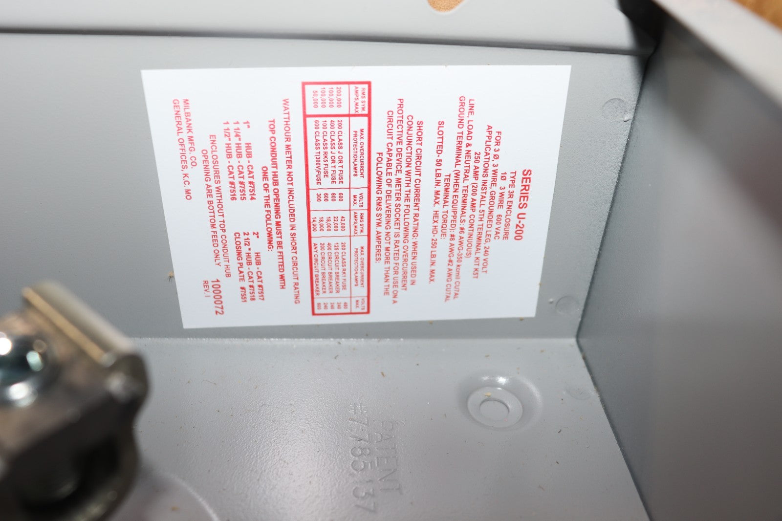 U7040-XL-TG MILBANK 200A 1PH OH/UG 4T METER SOCKET