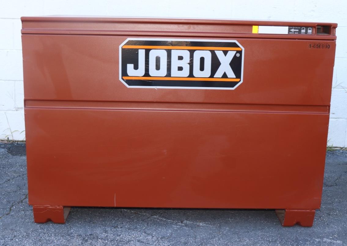 Cresent Jobox 1-656990 30"W x 48"L x 36"H, New, Scratch and Dent