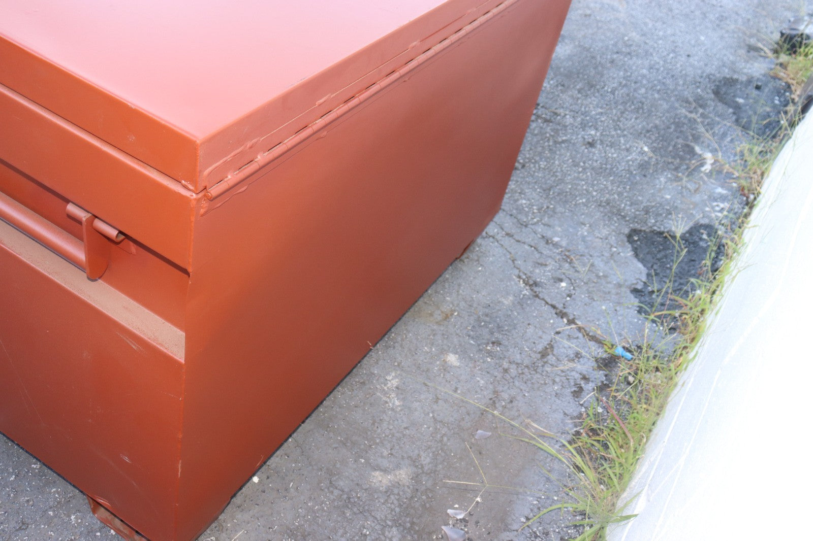 Cresent Jobox 1-656990 30"W x 48"L x 36"H, New, Scratch and Dent