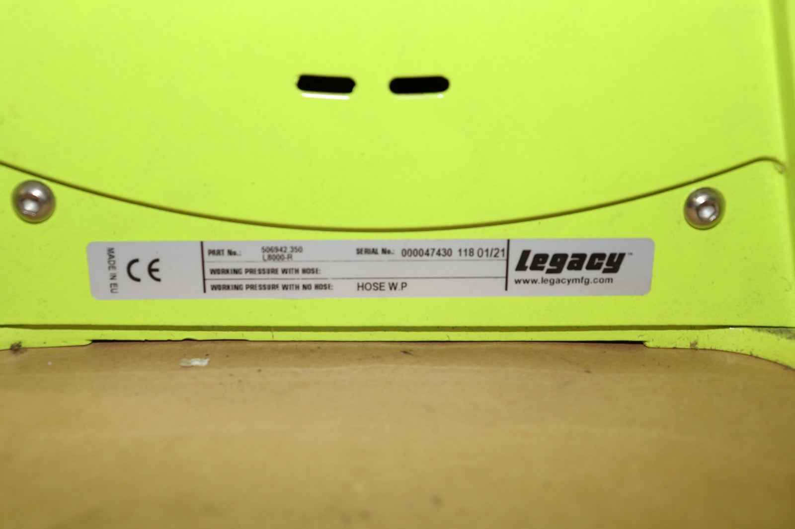 Legacy Mfg. Spring Return Hose Reel 50 ft 1/2 in I.D. 300 Psi Max Black Green OB