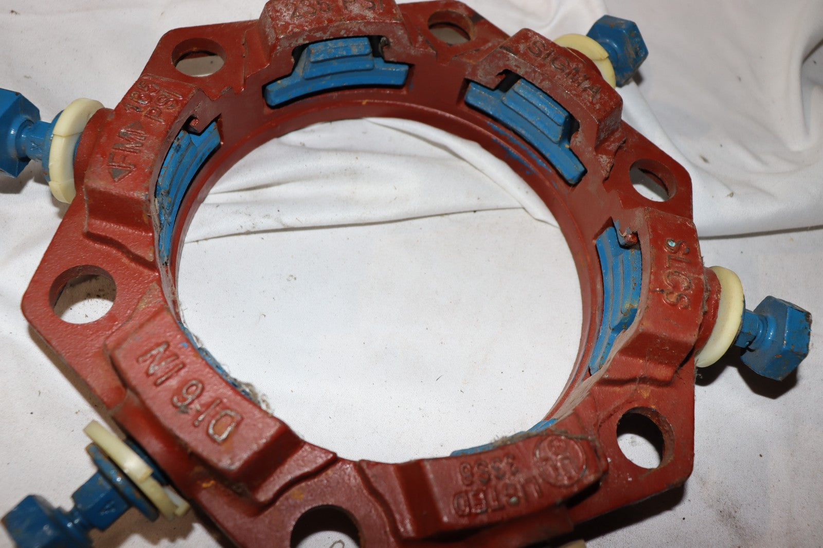 SIGMA SLCS 6 INCH PIPE WEDGE RESTRAINT 6X-20E27-0