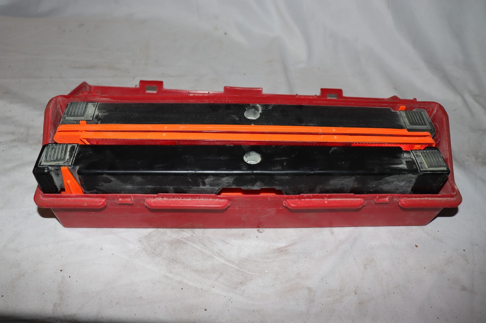 Cortina Emergency Warning Triangle Kit Flare 219, 95-03-009, 1EKU3
