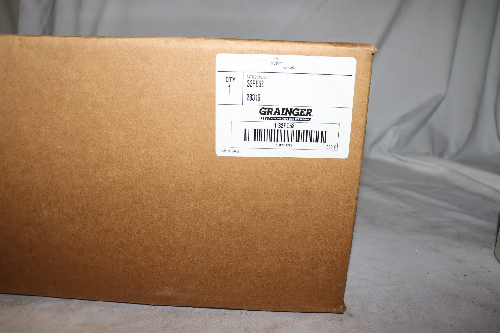 HOFFMAN Enclosure: Screwdown Clamps, 14 in Nominal Enclosure 32FE52, A1412CHNFSS