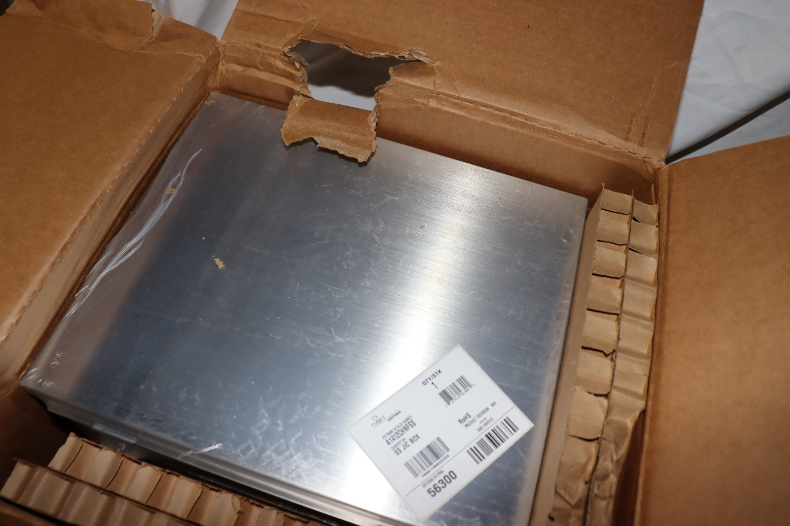 HOFFMAN Enclosure: Screwdown Clamps, 14 in Nominal Enclosure 32FE52, A1412CHNFSS