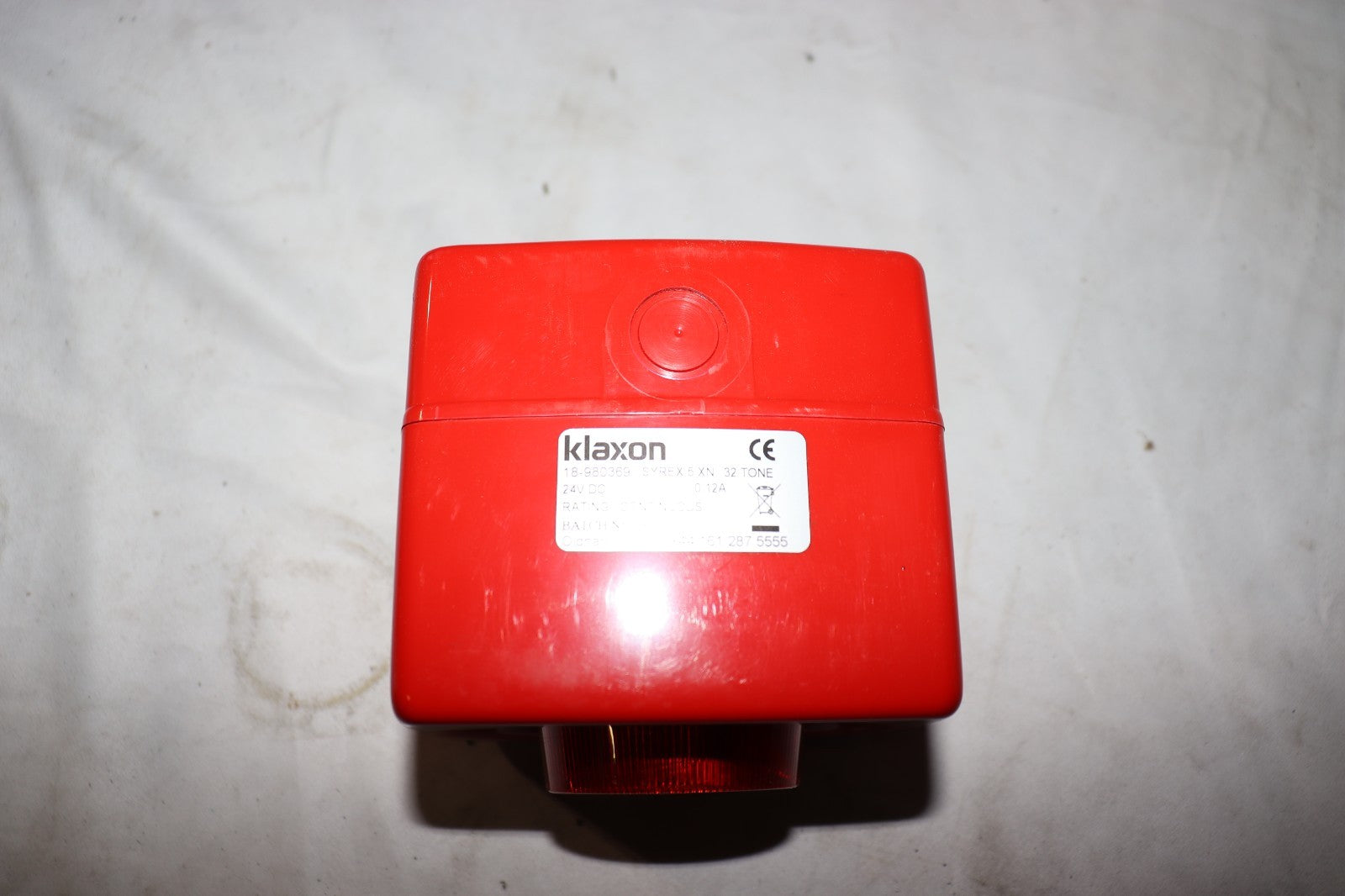 Klaxon 18-980369 Syrex 5 XN 32 Tone, w/ Light, 24VDC, Used