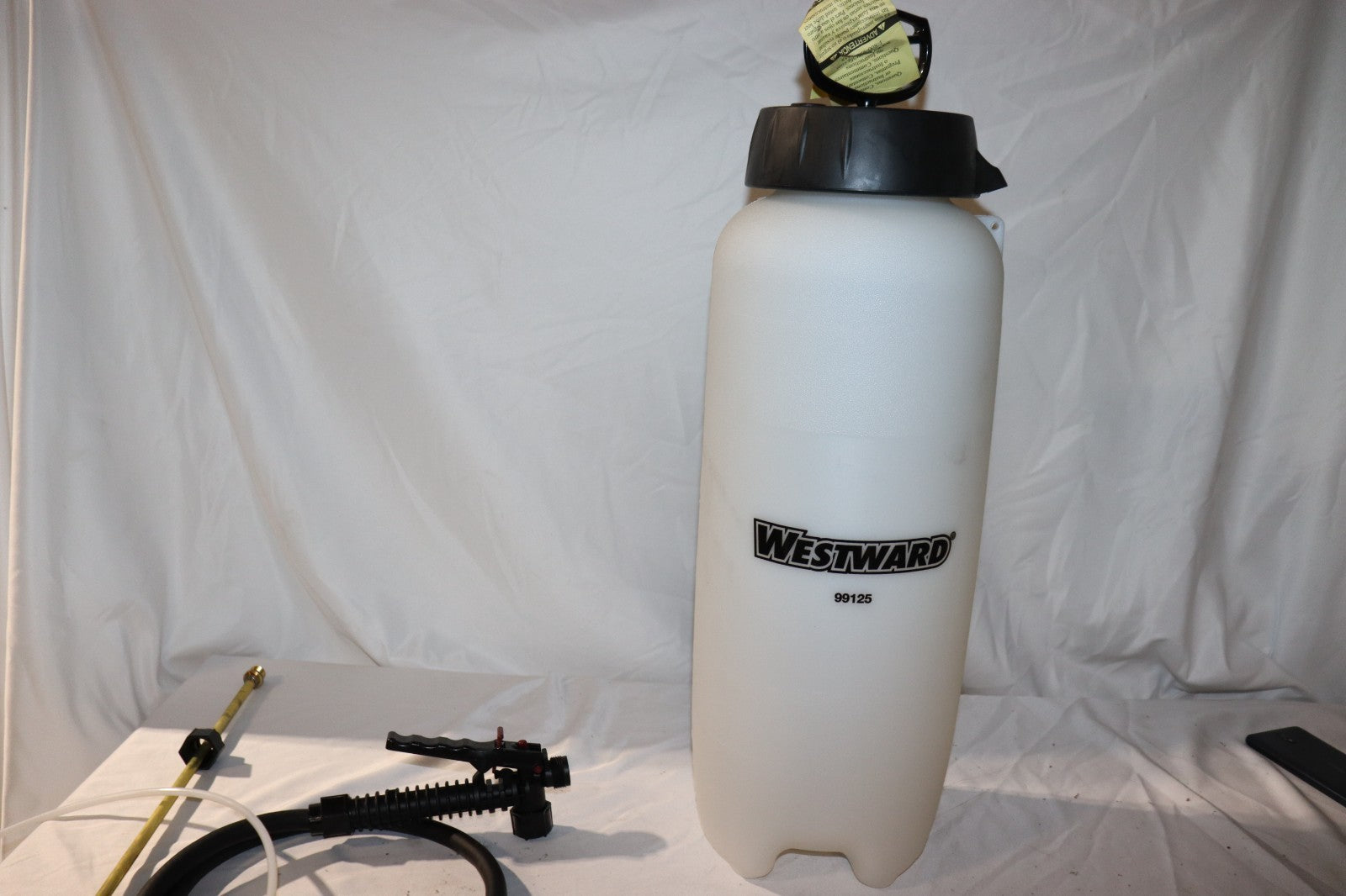 Westward 3-gal Sprayer Tank Capacity, Sprayer 99125