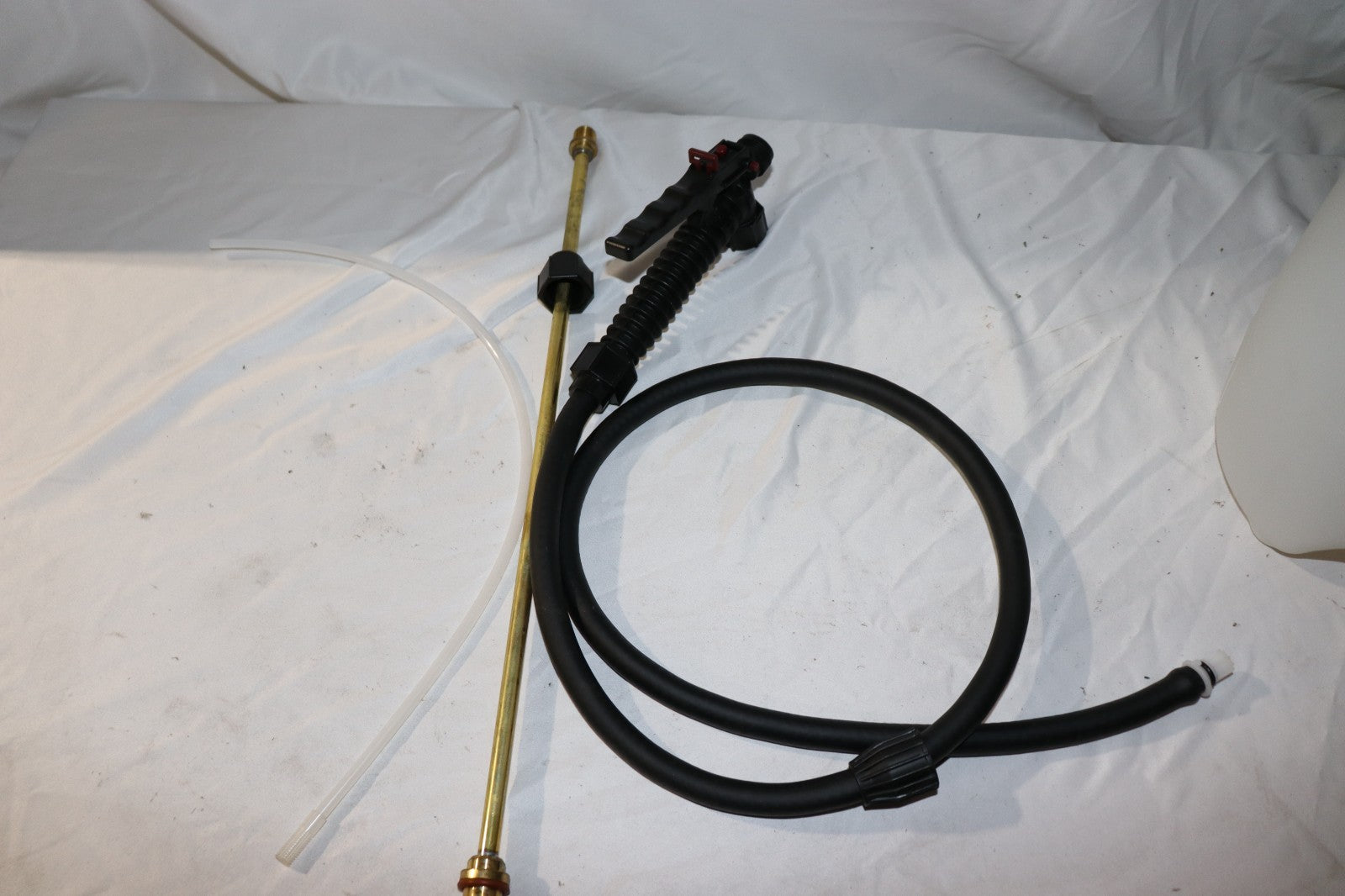 Westward 3-gal Sprayer Tank Capacity, Sprayer 99125