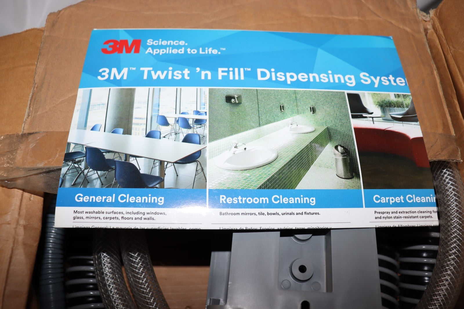 3M Dilution Control Dispenser Twist 'n Fill Cleaning Chemical Dispense