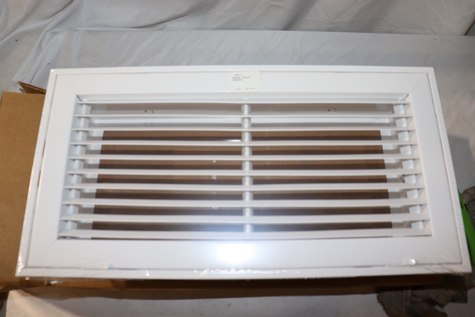 18 X 8 Filtered Return Register HART COOLEY, 96AFB2, for 2" Filters