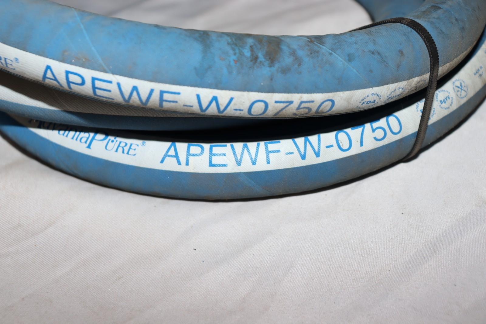 AdvantaPure APEWF-W-0750 1" x 118" Flexible Silicone Hose 450PSI