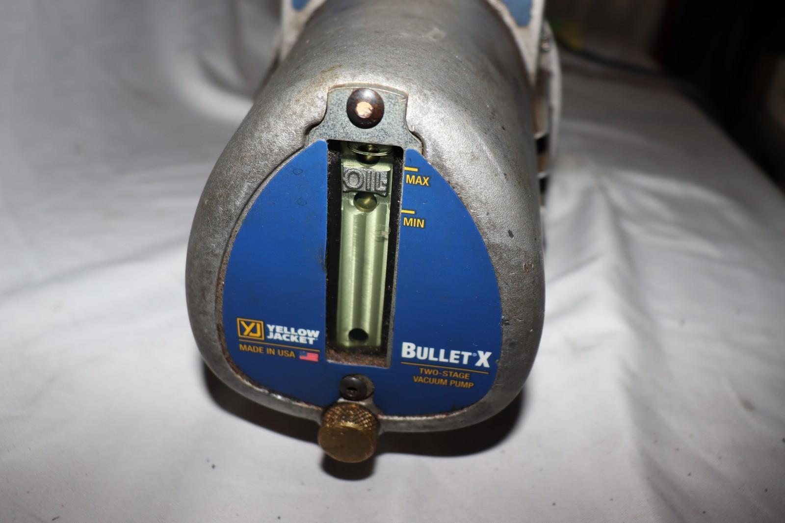 Yellow Jacket 93600 7 CFM Vacuum Pump Bullet X 115VAC 1PH 7 CFM 2 Stage, USED