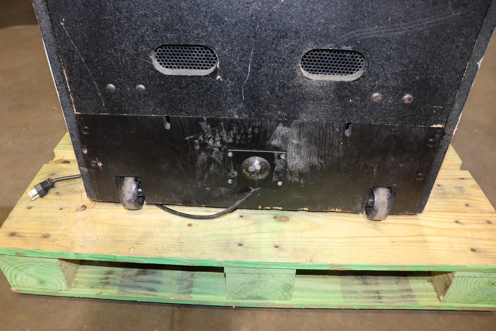 MORTAL KOMBAT 3 ULTIMATE ARCADE MACHINE by MIDWAY 1995 (Excellent Condition)