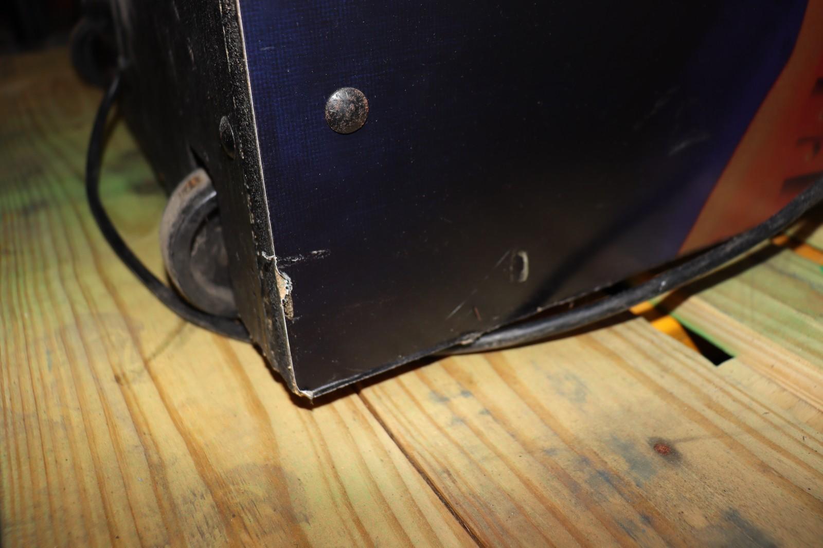 MORTAL KOMBAT 3 ULTIMATE ARCADE MACHINE by MIDWAY 1995 (Excellent Condition)