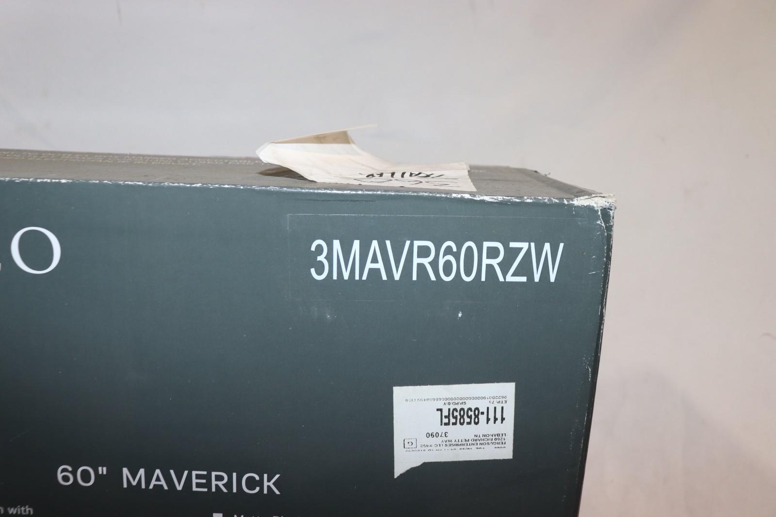 Monte Carlo Maverick 3MAVR60RZW 60" (152 CM) Matte White Ceiling Fan, New