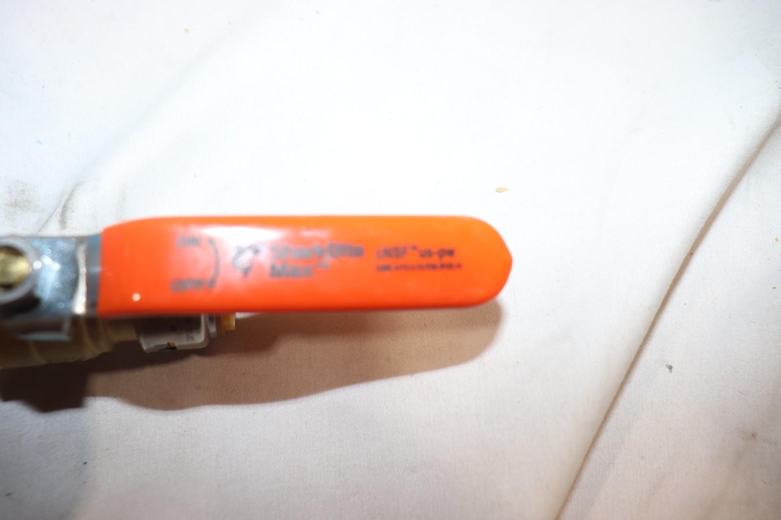 SharkBite 1/2 in. Push-to-Connect Brass Ball Valve Pro Pack 3-Pack, Open Package