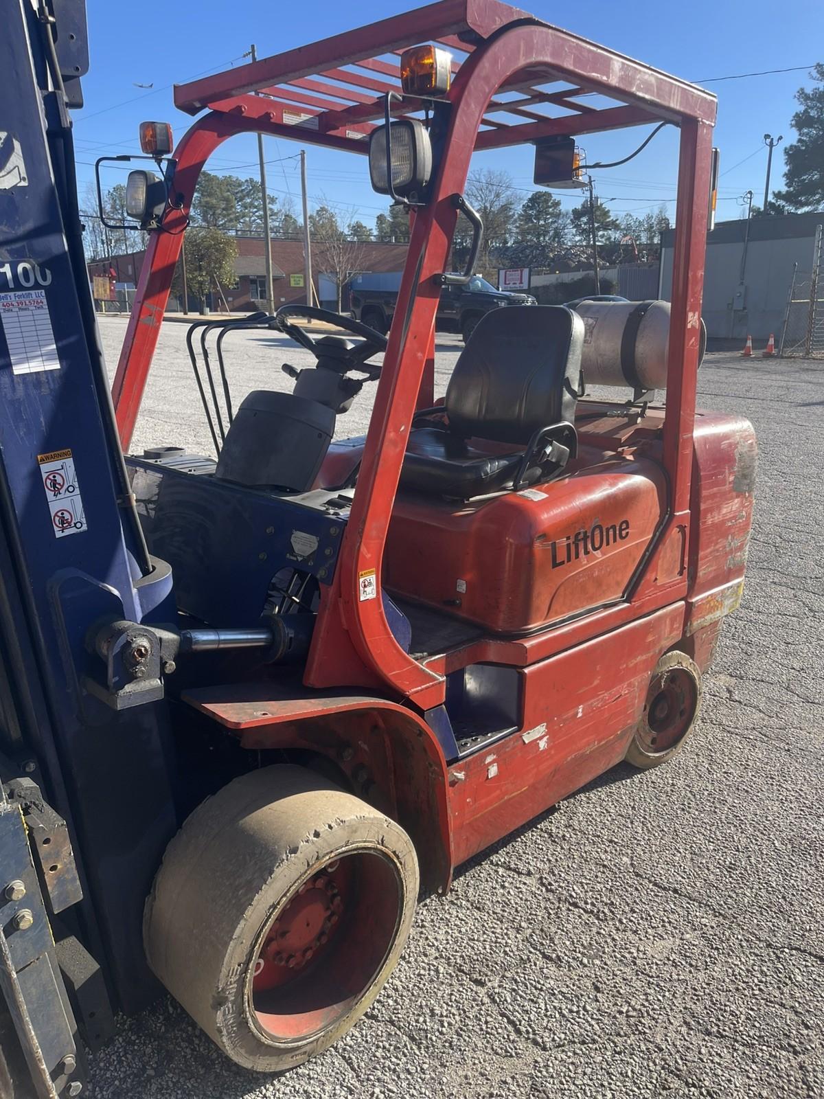 Kalmar AC C100BX, 3700 Hours,  10,000 LB Forklift, w/ side Shift, 3 Stage, LP
