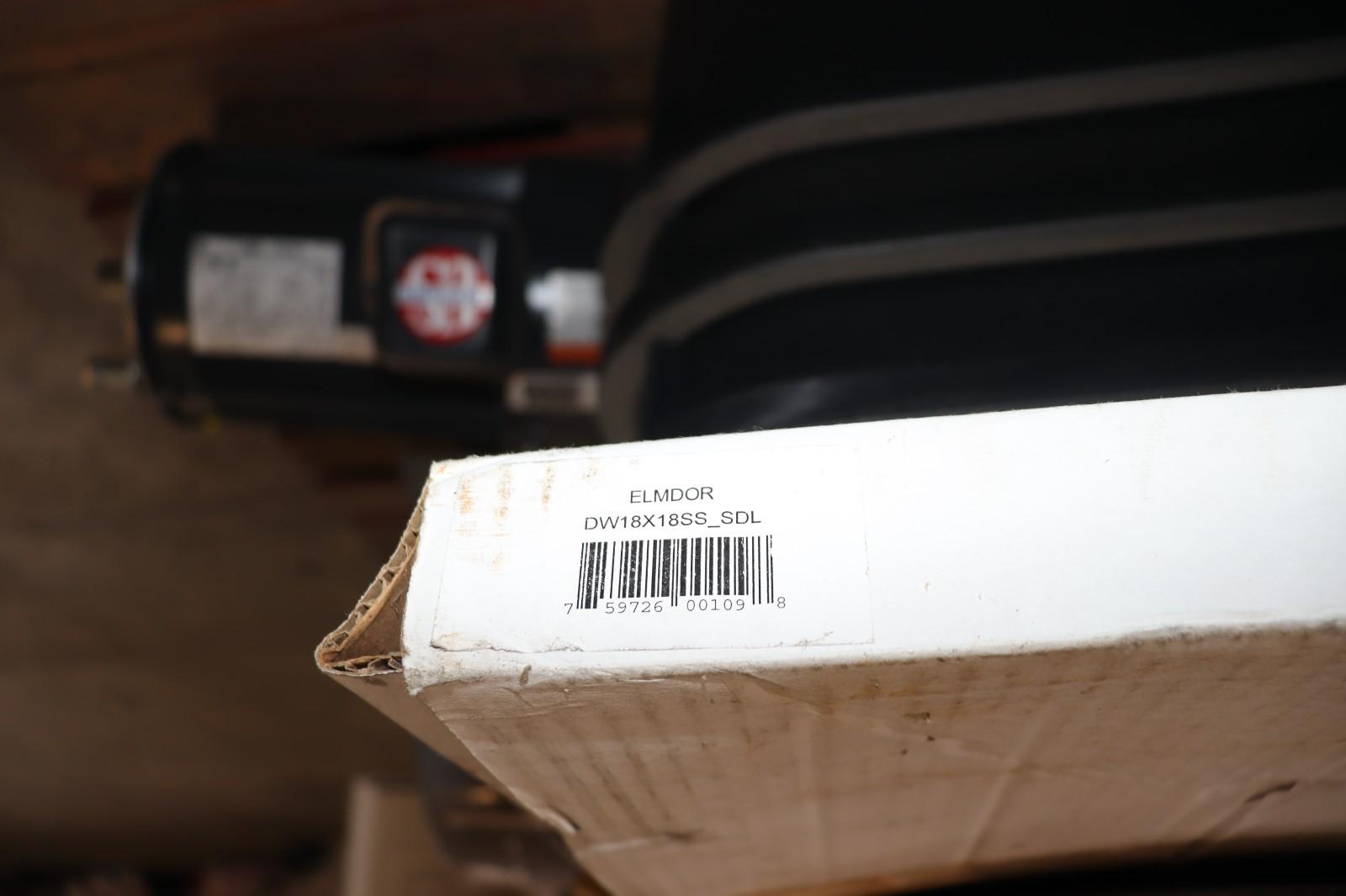 Elmdor DW_18X18-SS-SDL Access Door 18"X18" Stainless Steel, NIOB, 1 Small Dent