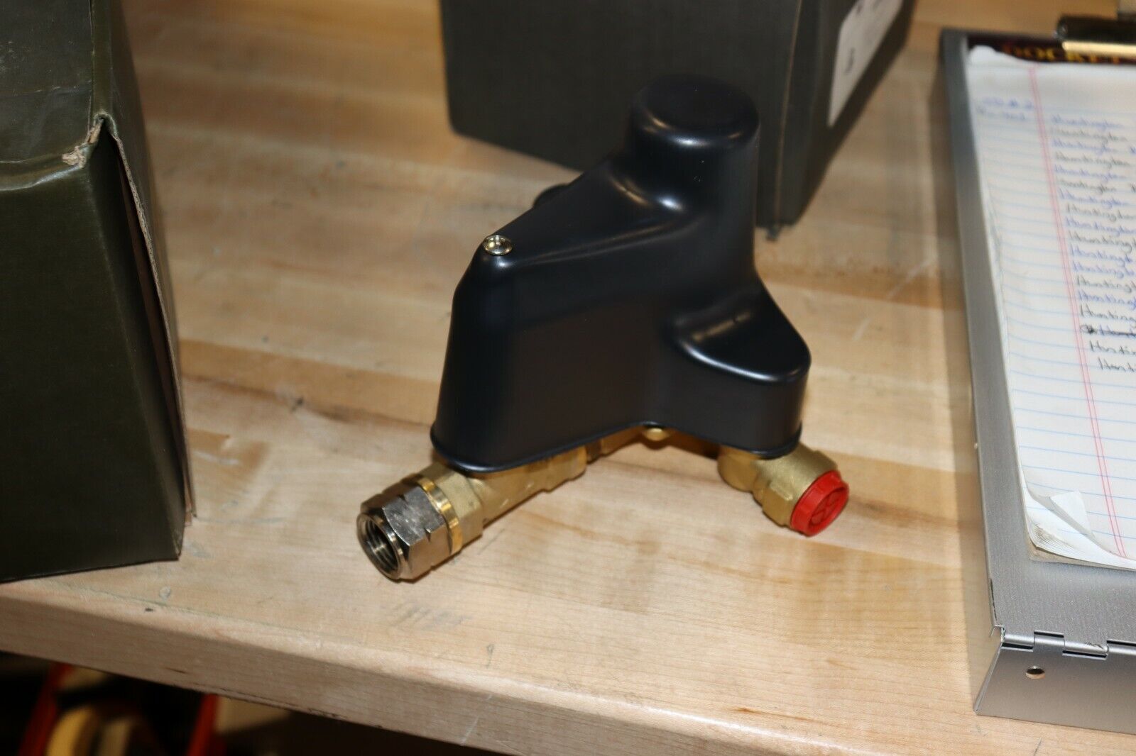 1/2 " thermostaic valve rough in w/ on/off iverter valve, Model P2923199, Huntin