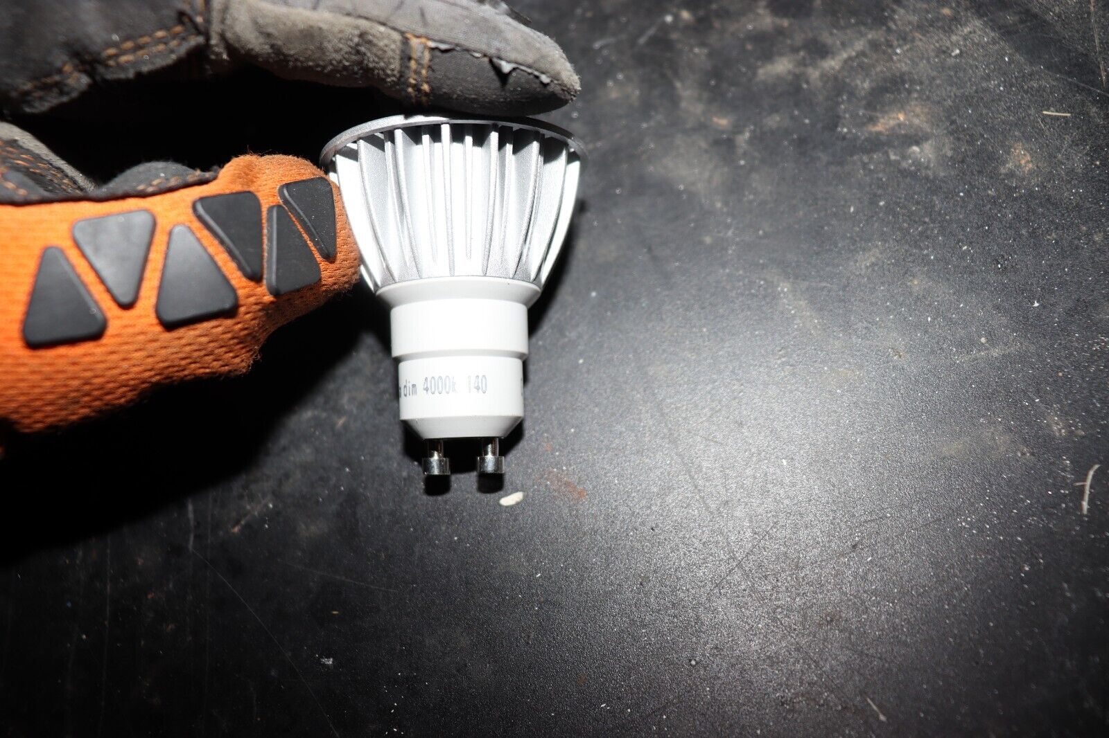 QUANTITY OF 6 - 2 PIN LED BULB, 5W, GU10 LED, 4000k, C-130749, 120V NEW