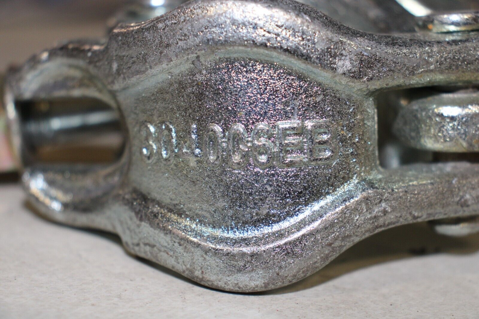 All Purpose Bolted Swivel Dual Clamp for Scaffold Frame Galvanized Heavy Duty