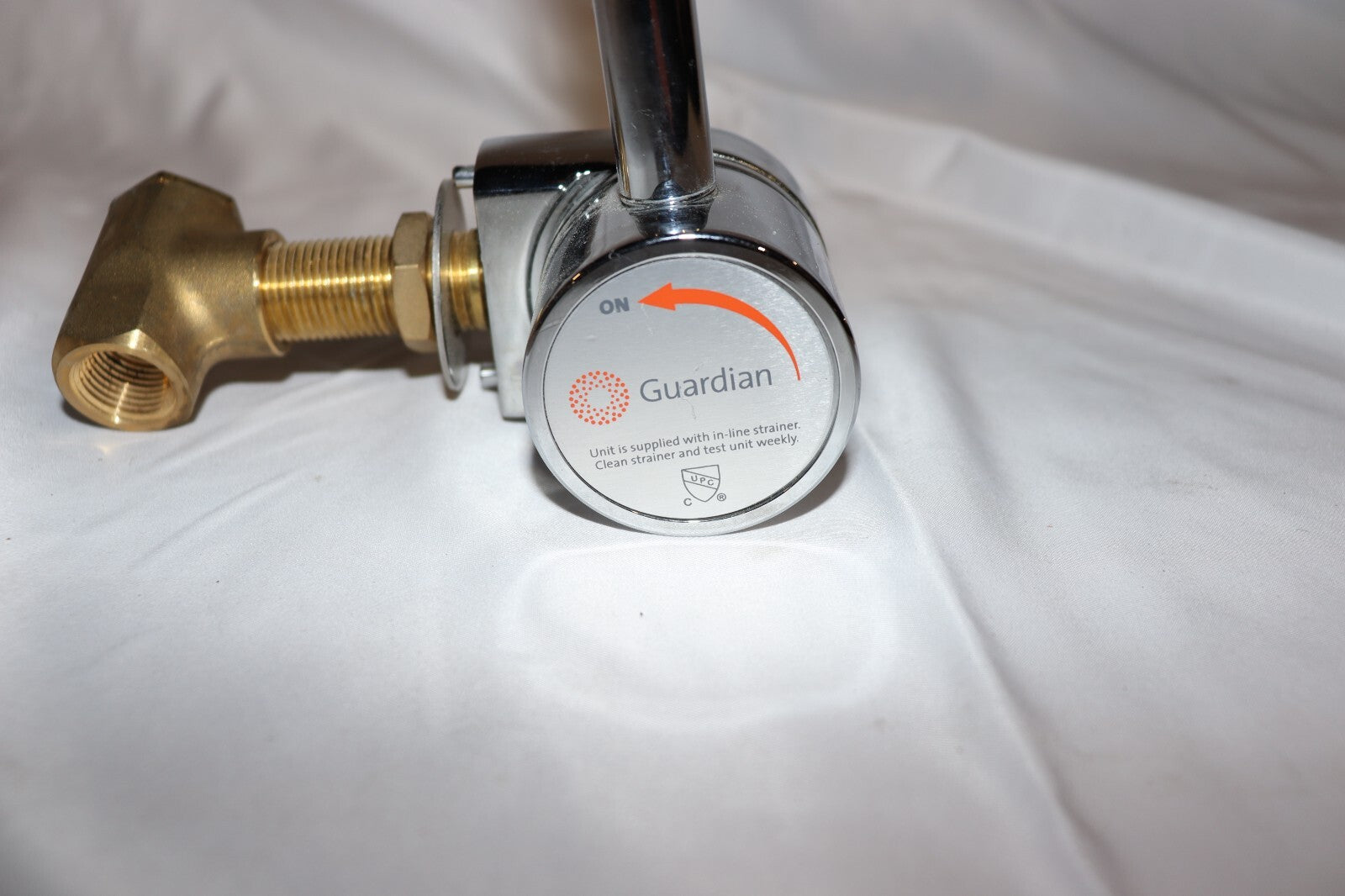 Guardian Eye Wash G1849 Deck Mounted Swing Down All Stainless