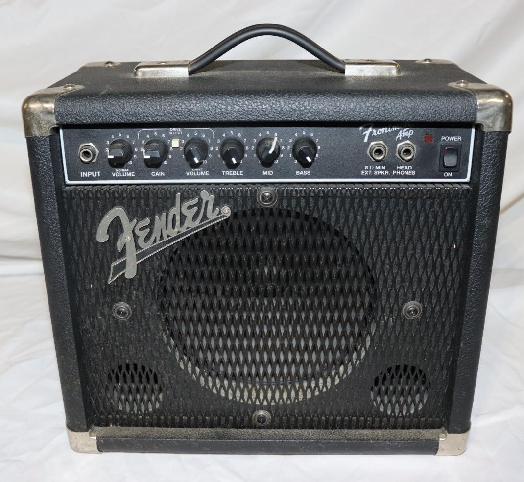 Vintage Fender Frontman Amp Guitar 38W Type PR 241  120V~60Hz Works